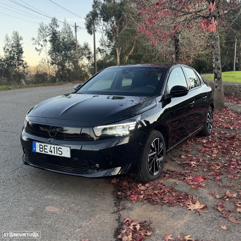 Opel Corsa 1.2 T GS - 2