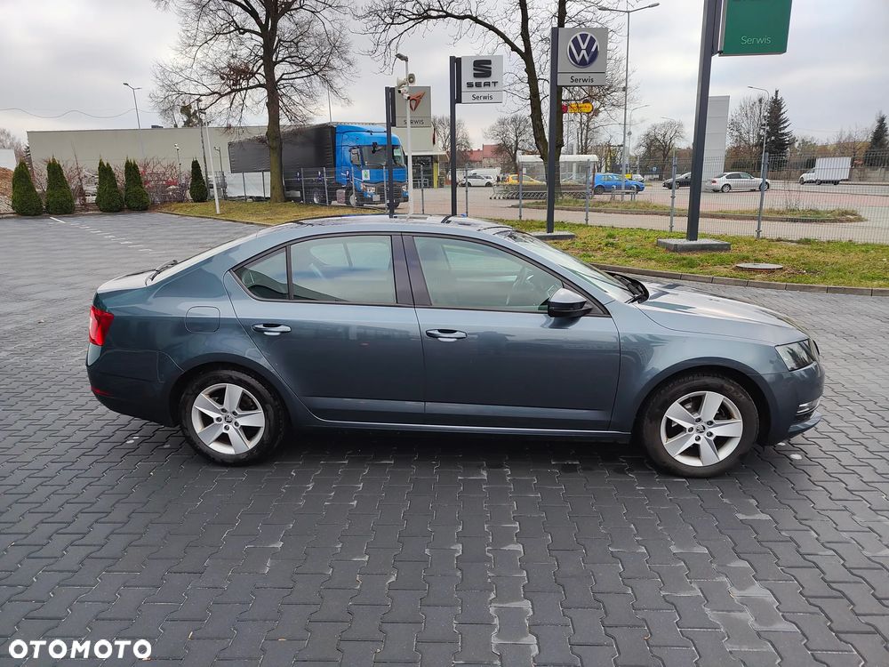 Skoda Octavia 1.6 TDI Ambition - 4