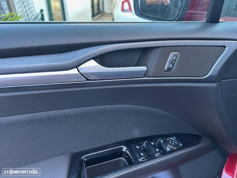 Ford Mondeo 1.5 TDCi Titanium - 21