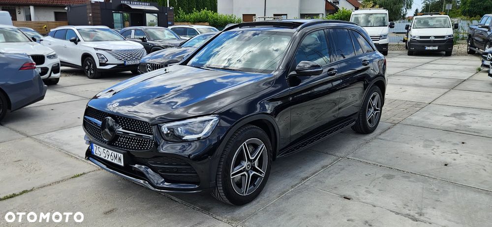 Mercedes-Benz GLC 220 d 4Matic 9G-TRONIC AMG Line - 3