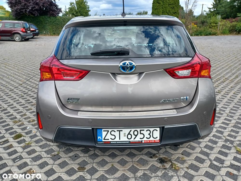 Toyota Auris 1.8 Hybrid Executive - 10
