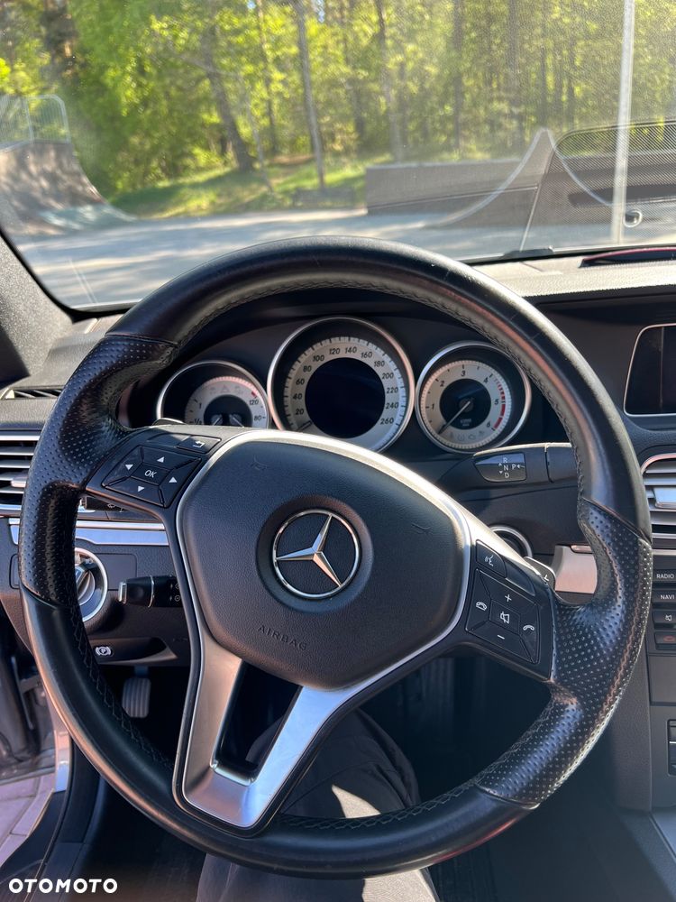 Mercedes-Benz Klasa E - 10
