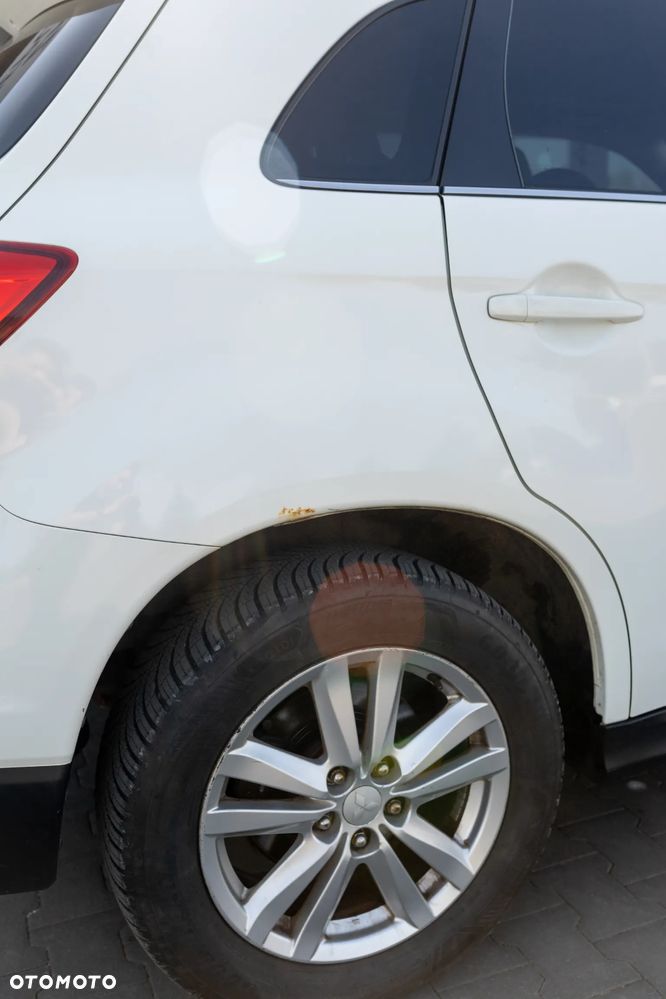 Mitsubishi ASX 1.8 DID Instyle 4WD AS&G - 13