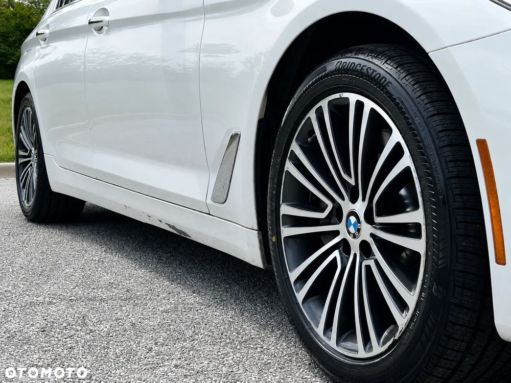 BMW Seria 5 530i xDrive Sport Line - 8