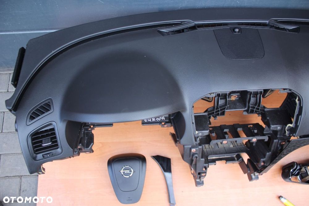 DESKA KONSOLA PODUSZKI NAPINACZA OPEL INSIGNIA A  EUROPA PRZEBIEG 80 TYS km ORYGINAL!!!! - 7