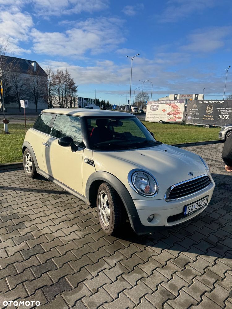 MINI ONE - 2