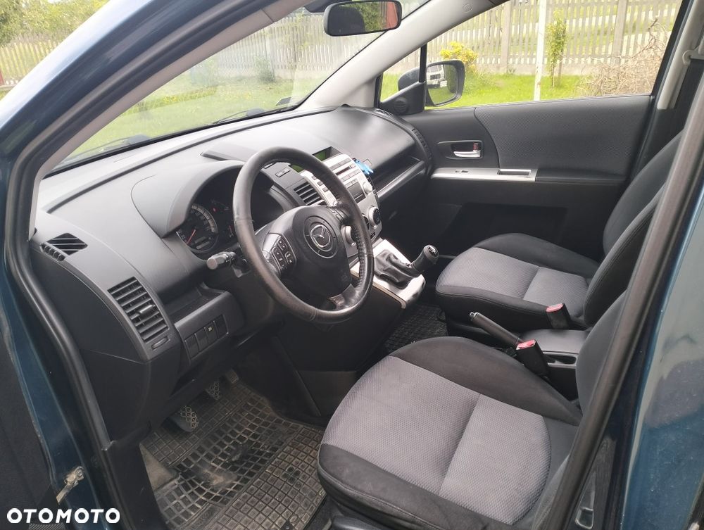 Mazda 5 - 5