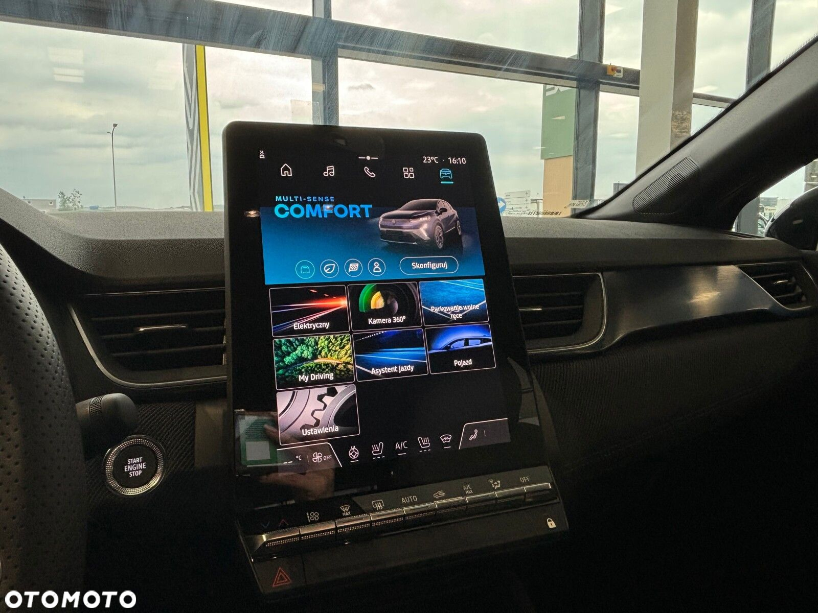 Renault Captur - 32