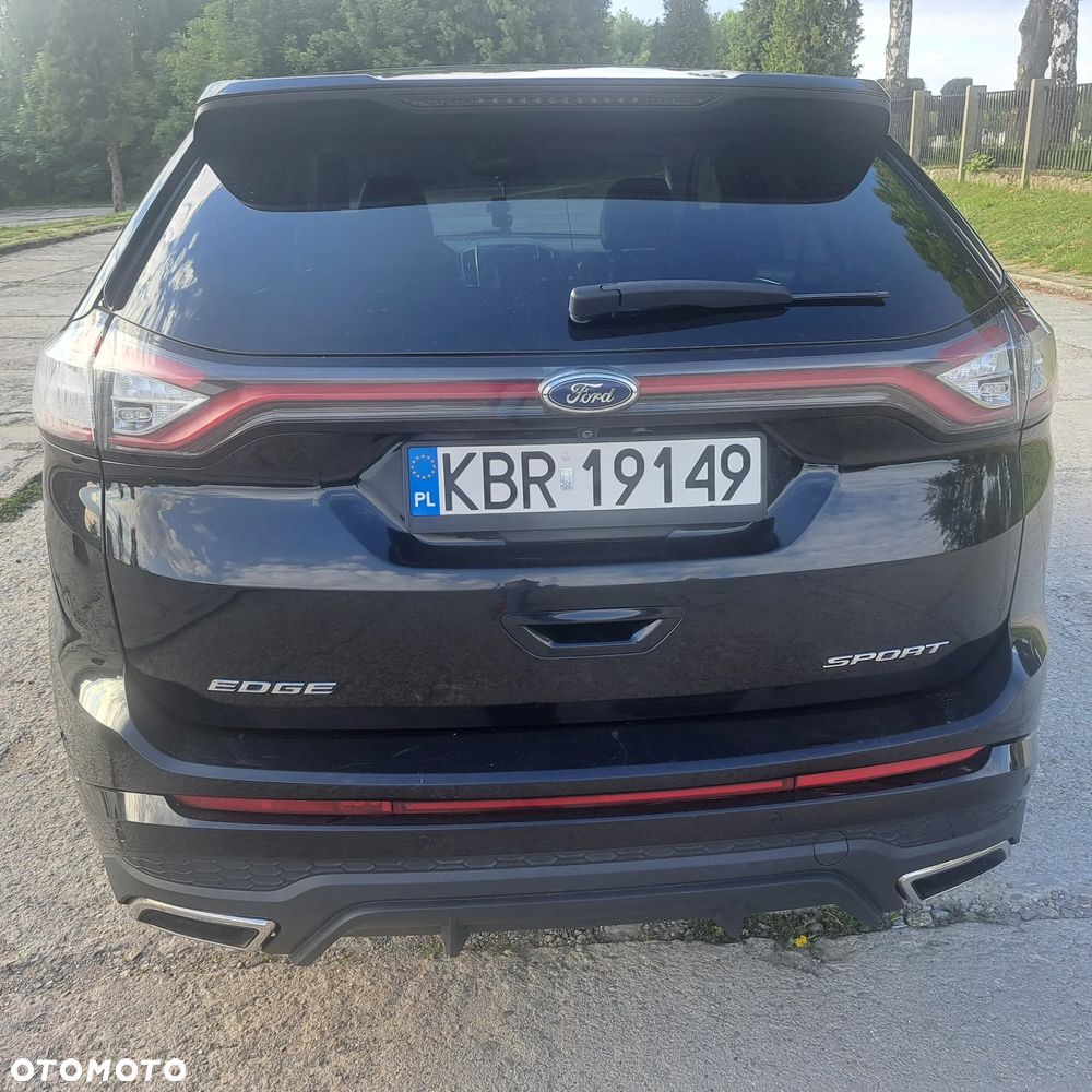Ford Edge 2.0 TDCi Twin-Turbo 4WD ST-Line - 12