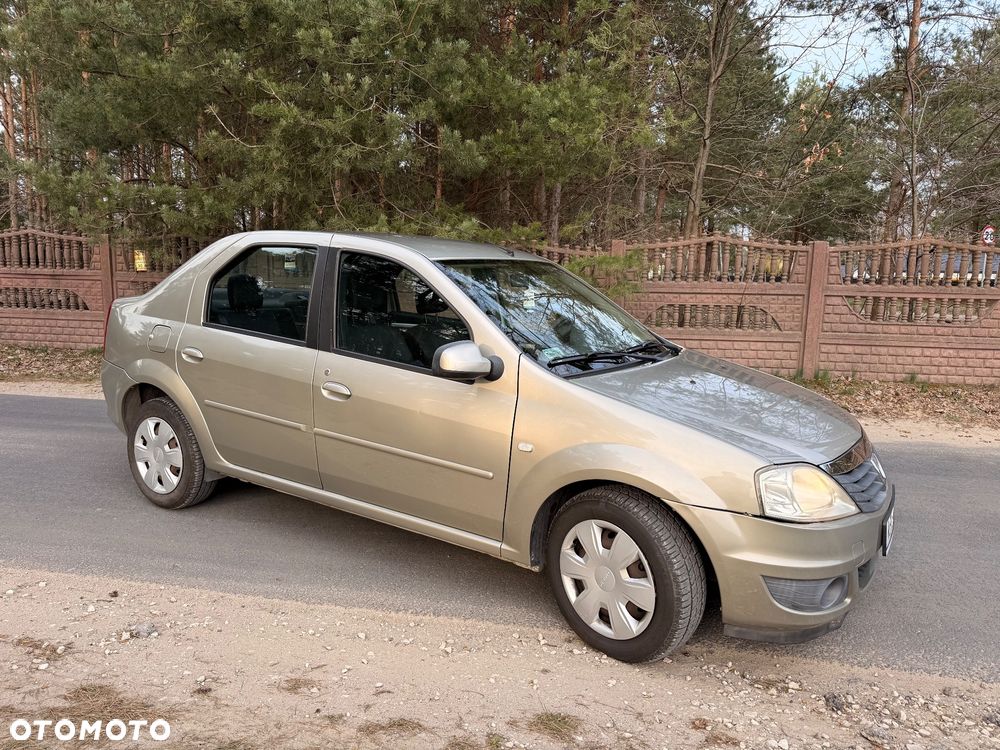 Dacia Logan 1.6 Laureate - 6