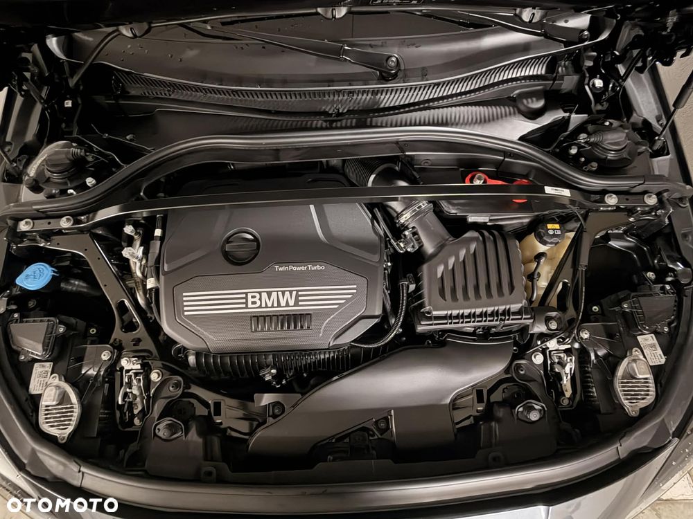 BMW Seria 2 220i - 5