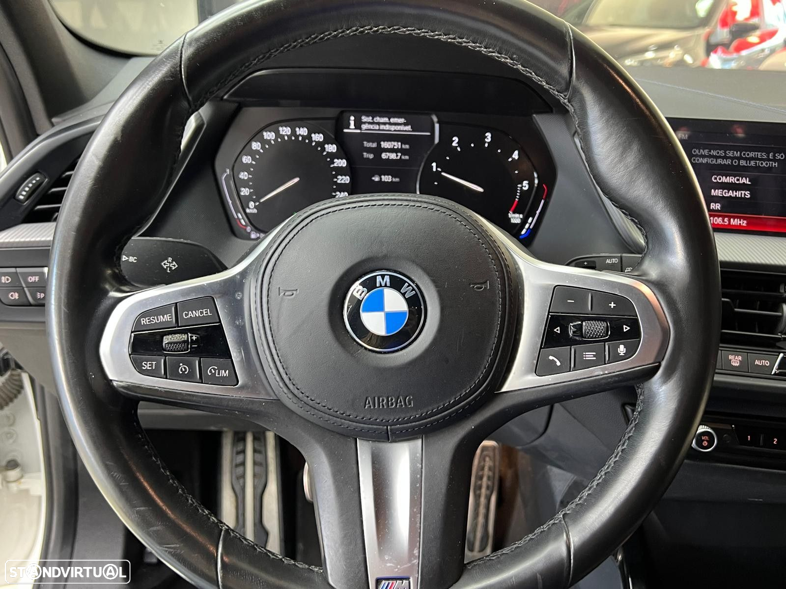 BMW 116 d Pack Desportivo M - 32