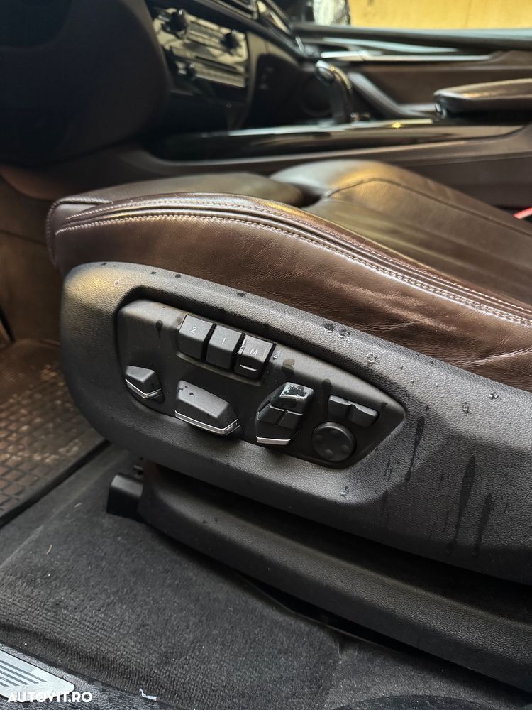 BMW X5 M M50d - 15