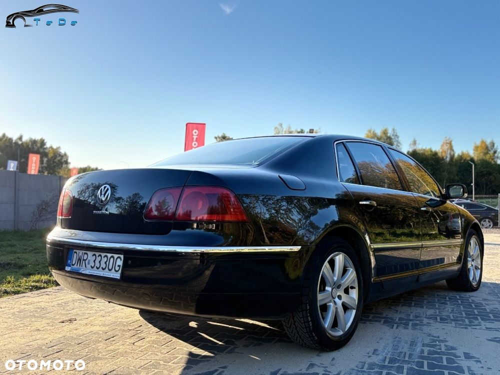 Volkswagen Phaeton - 14