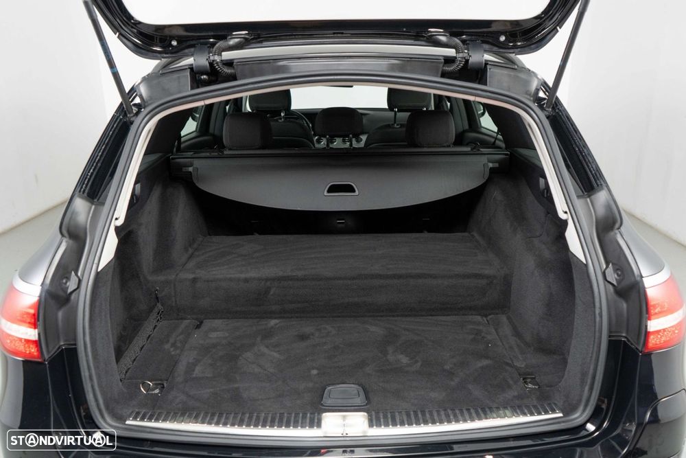 Mercedes-Benz E 300 de Avantgarde - 12