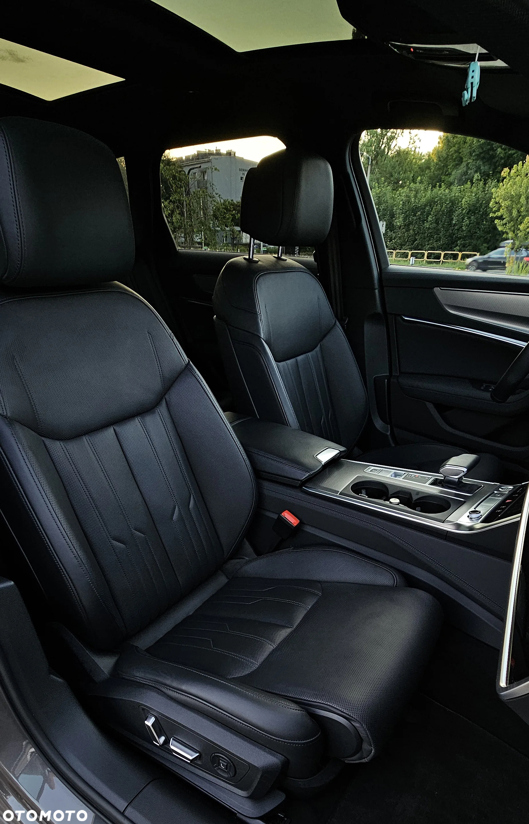 Audi A6 Avant 55 TFSI quattro S tronic - 34