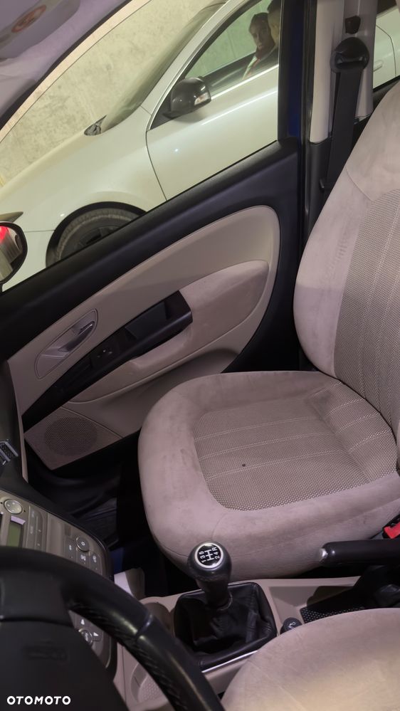 Fiat Linea 1.4 T-Jet 16V Dynamic - 18