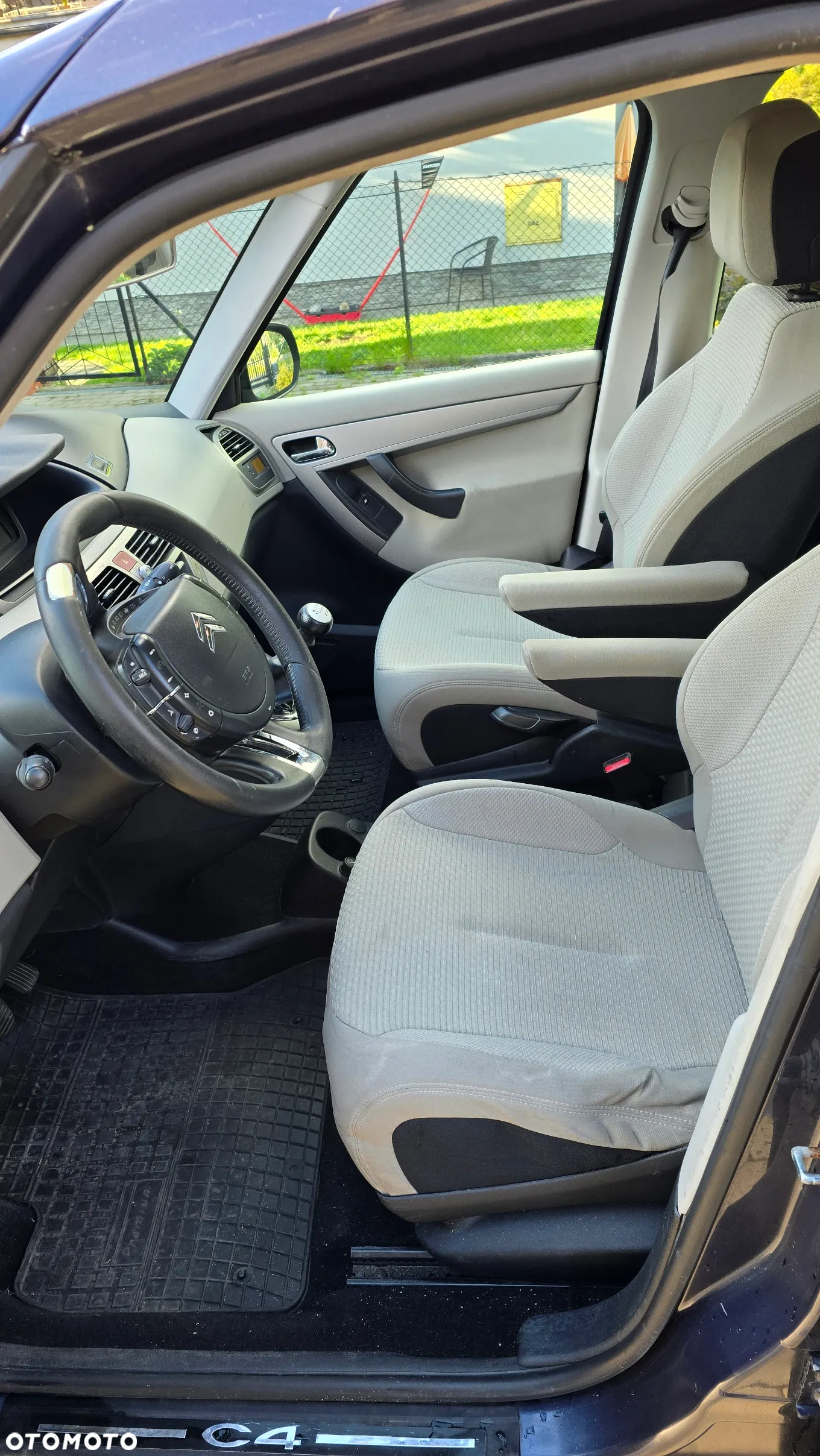 Citroën C4 Grand Picasso 2.0 HDi Exclusive - 3