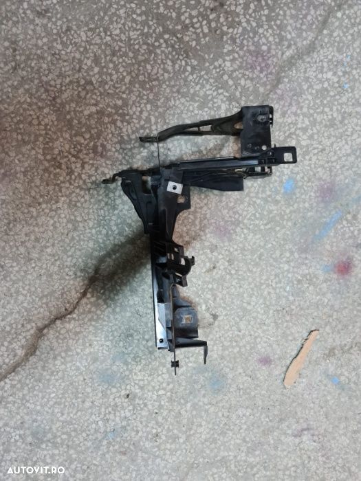 Suport far stanga oem BMW seria 5 F10 F11 - 2