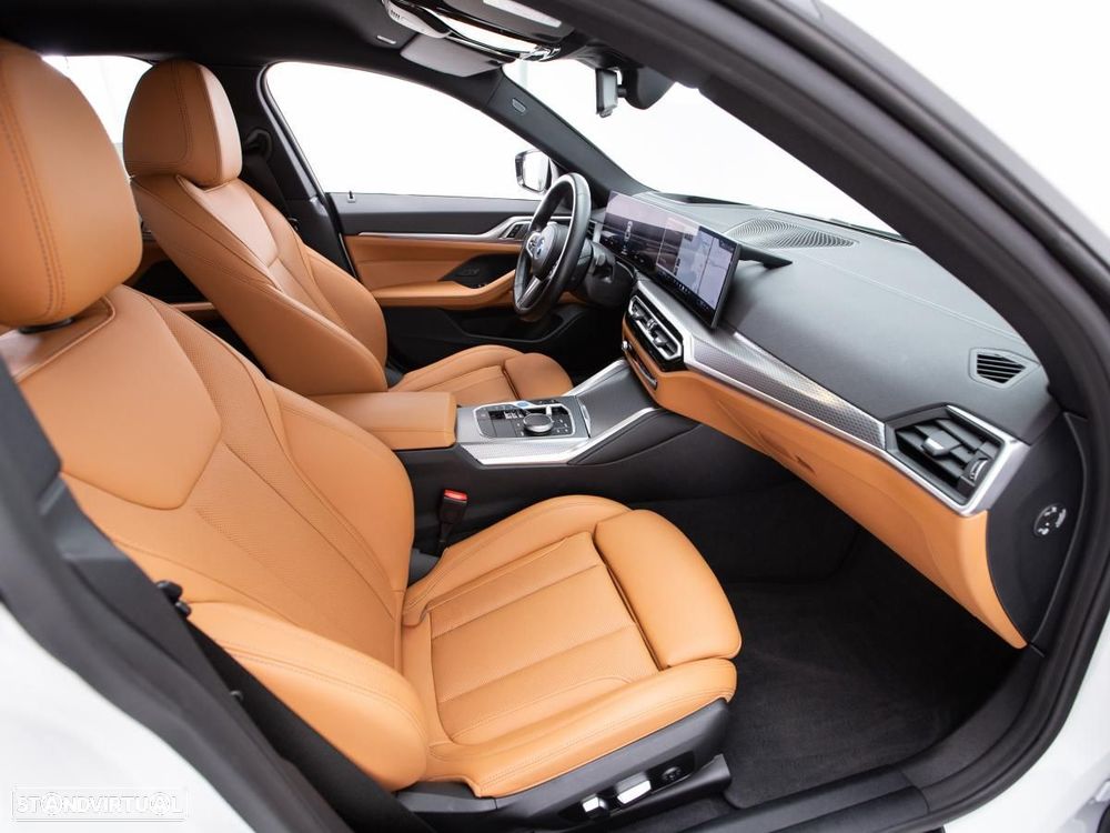 BMW i4 eDrive40 Pack Desportivo M - 10