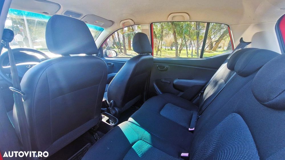 Hyundai i10 - 12