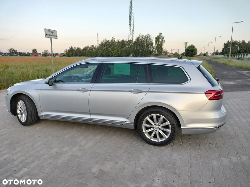 Volkswagen Passat - 2