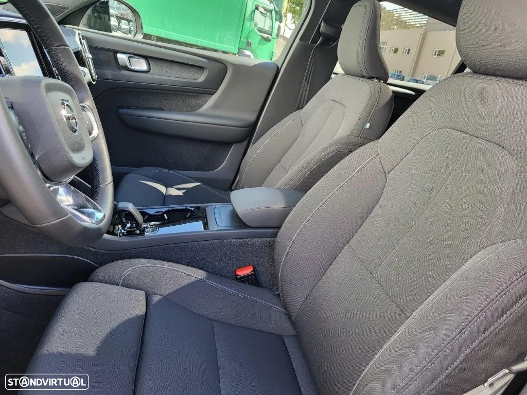 Volvo C40 Recharge Plus - 4