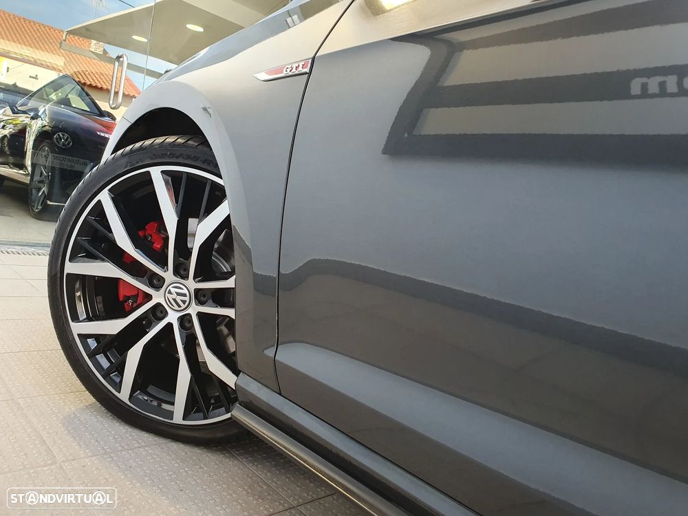 VW Golf 2.0 TSi GTi DSG - 22