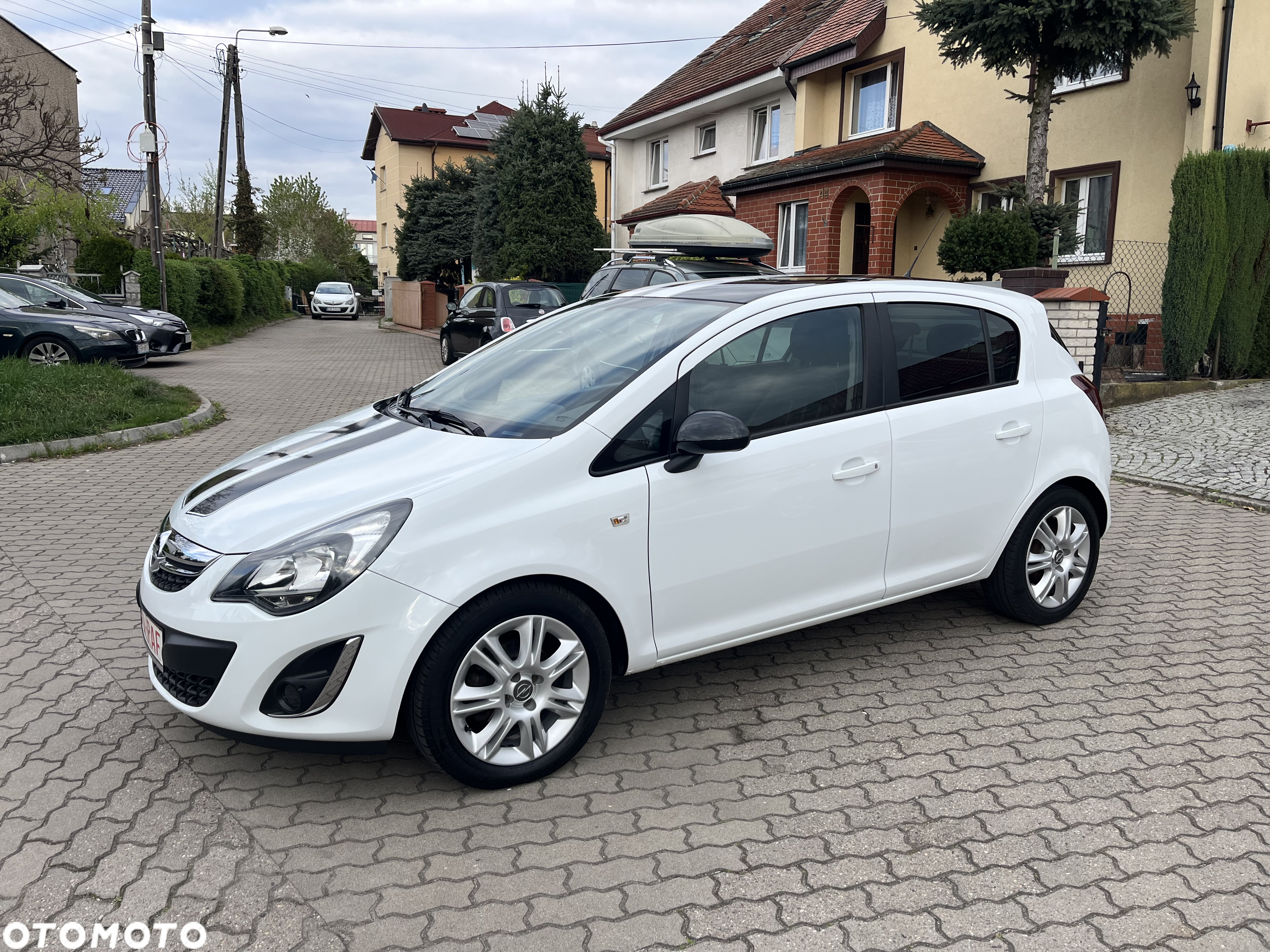 Opel Corsa 1.2 16V Edition 150 - 12