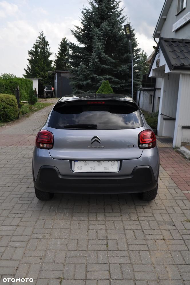 Citroën C3 1.2 PureTech Shine S&S - 10