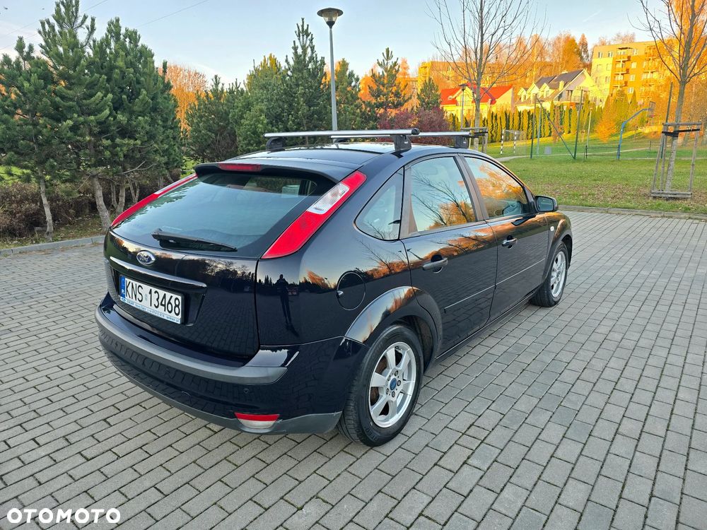Ford Focus 1.6 Trend - 3