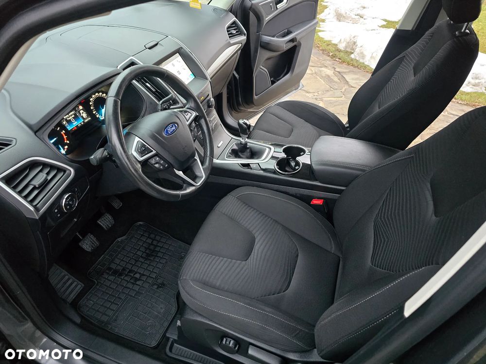 Ford S-Max 2.0 TDCi Trend - 30