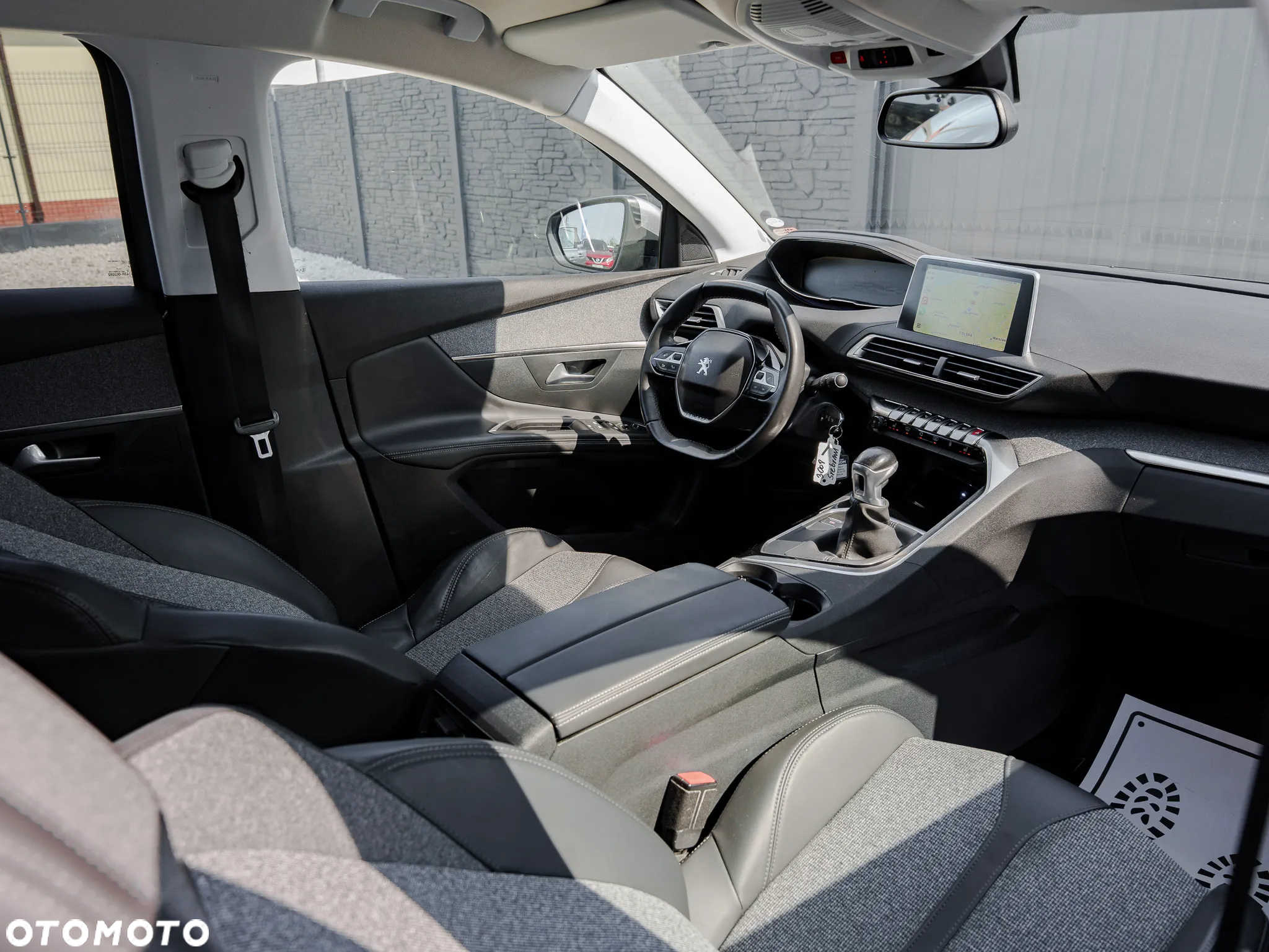 Peugeot 3008 1.6 BlueHDi Allure S&S - 20
