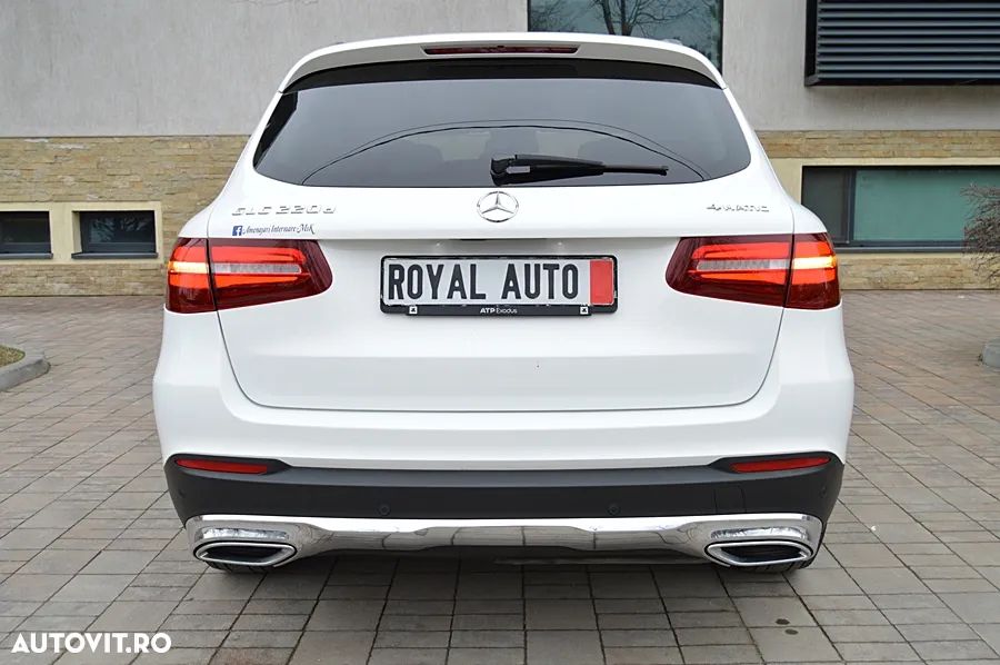 Mercedes-Benz GLC 220 d 4MATIC 9G-TRONIC - 10