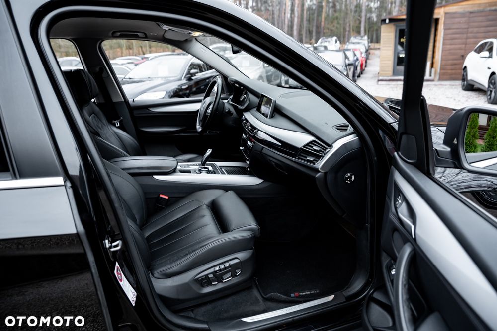 BMW X5 xDrive30d - 25