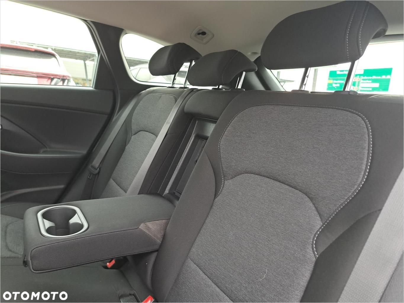 Hyundai i30 - 16