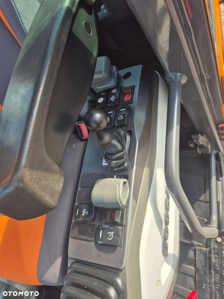 Doosan DX 170 W - 15