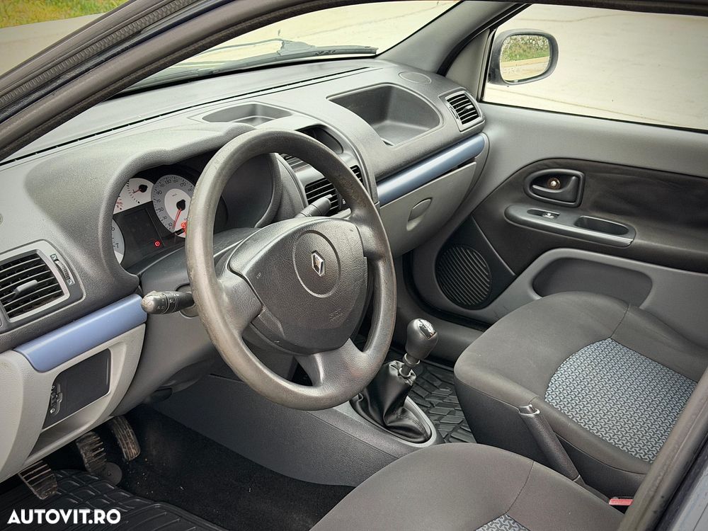 Renault Symbol 1.4 8V Expression - 25