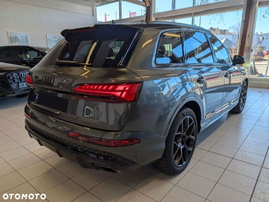 Audi Q7 - 3