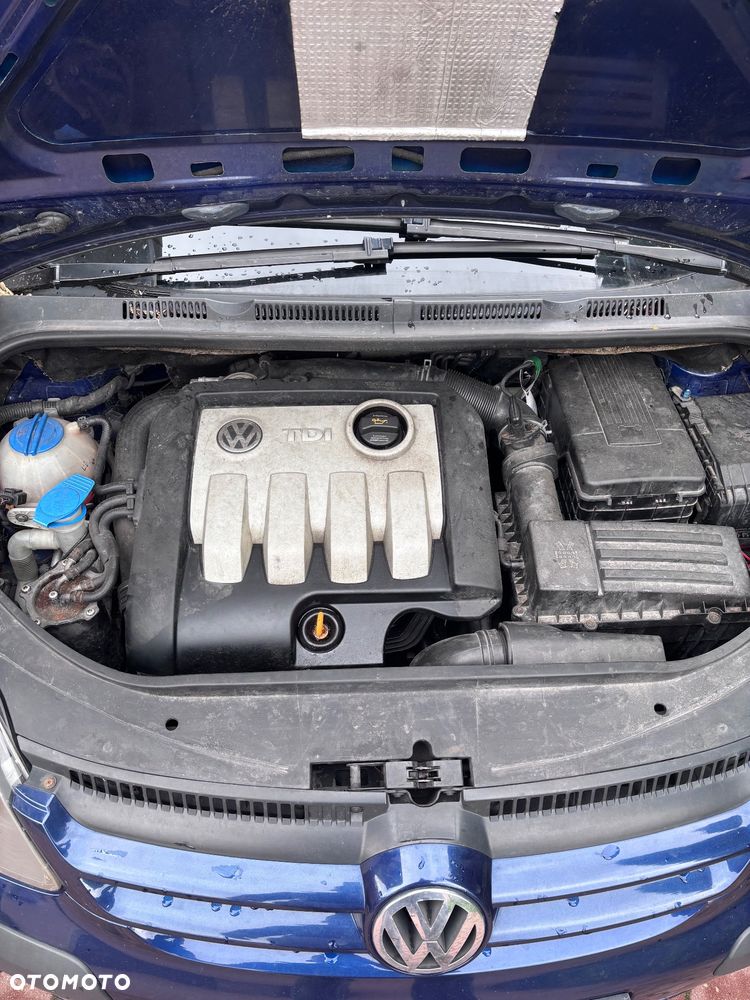 Volkswagen Golf Plus 1.9 TDI Comfortline - 10