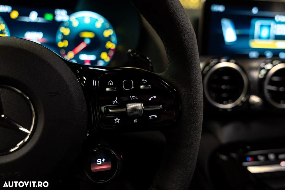 Mercedes-Benz AMG GT - 21