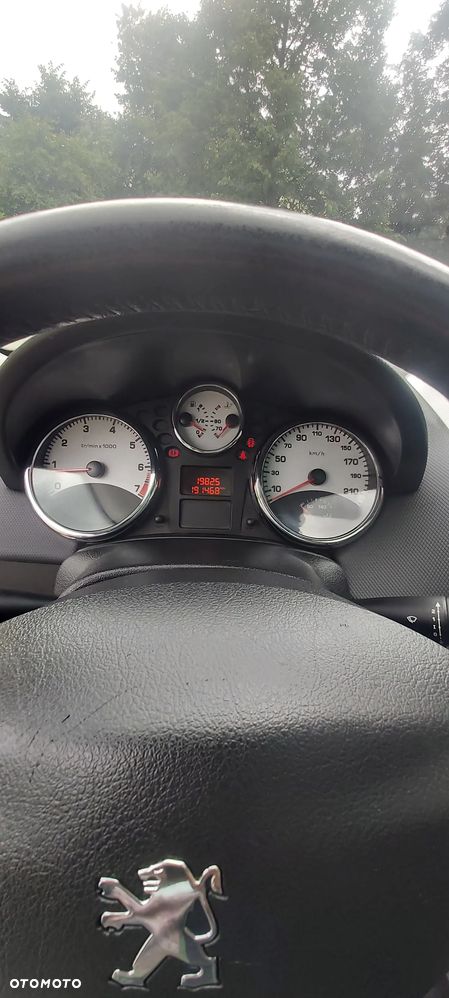 Peugeot 207 95 VTi Premium - 12