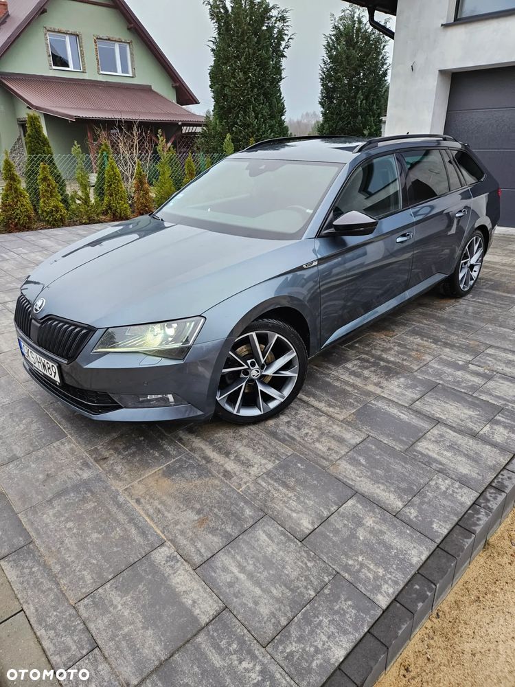 Skoda Superb 2.0 TDI DSG SportLine - 8