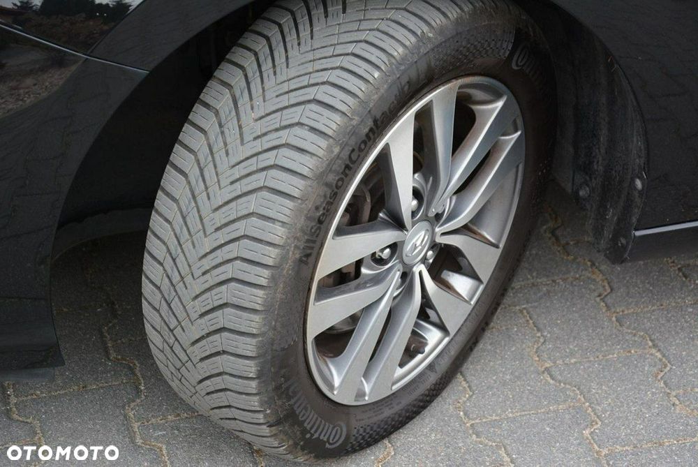 Hyundai i30 1.4 YES - 34