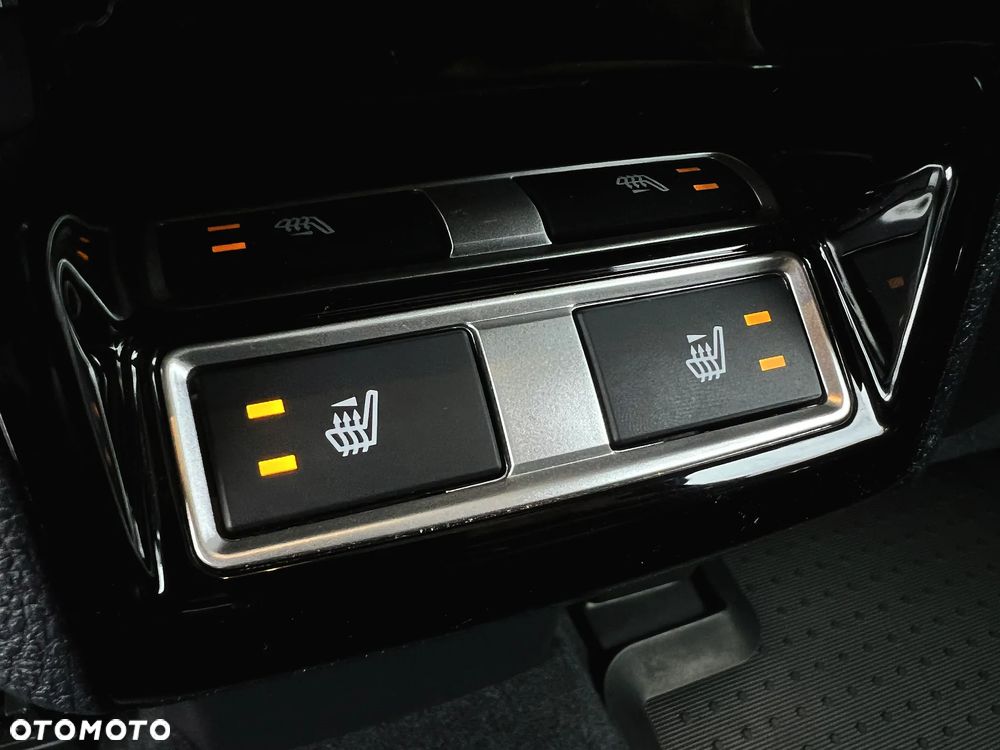 Subaru Forester 2.0 i Platinum Lineartronic - 24