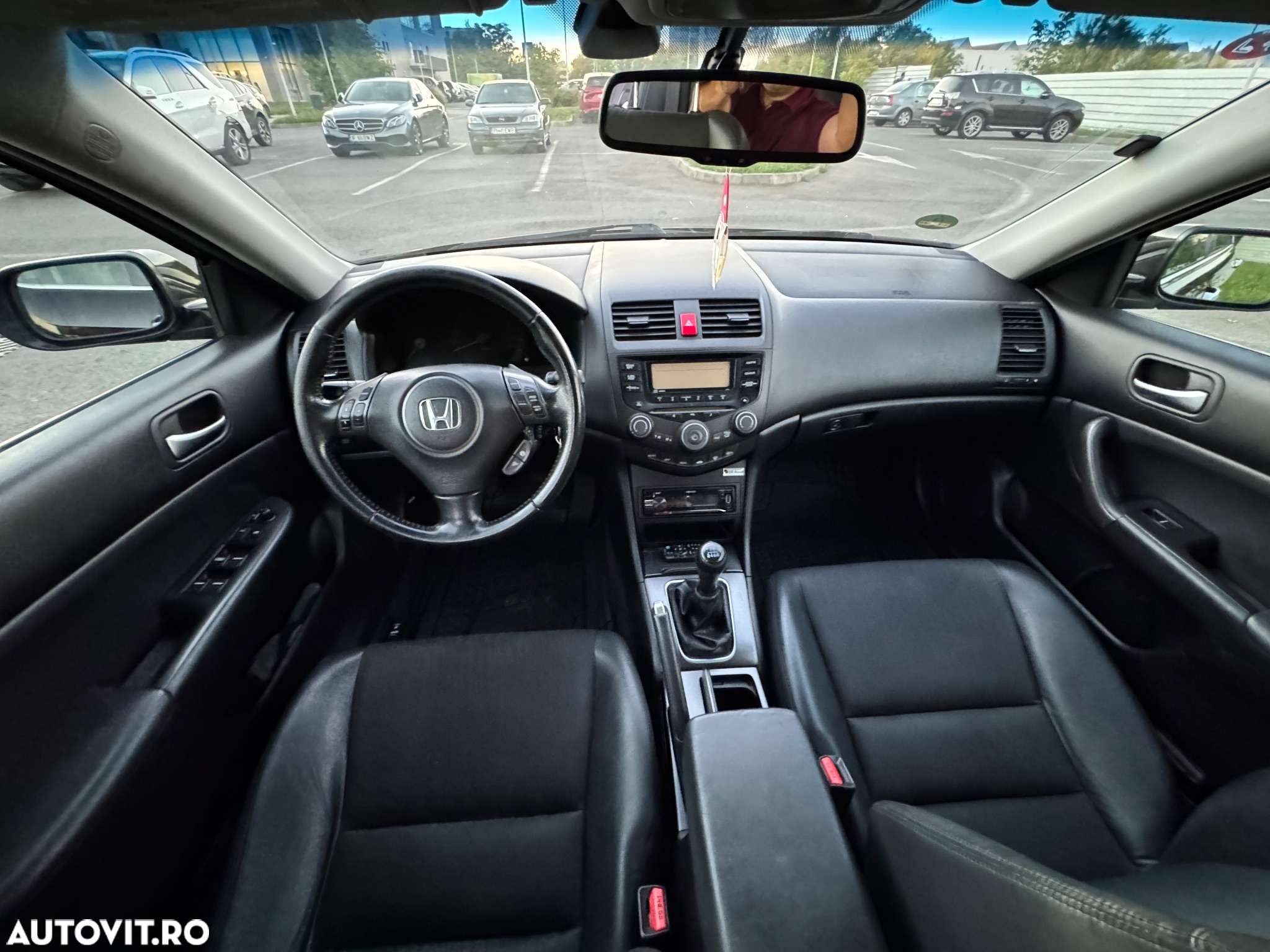 Honda Accord 2.2CDTi Tourer ES - 13