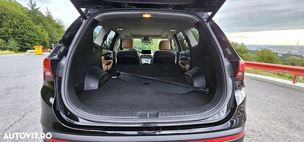 Hyundai Santa Fe - 8