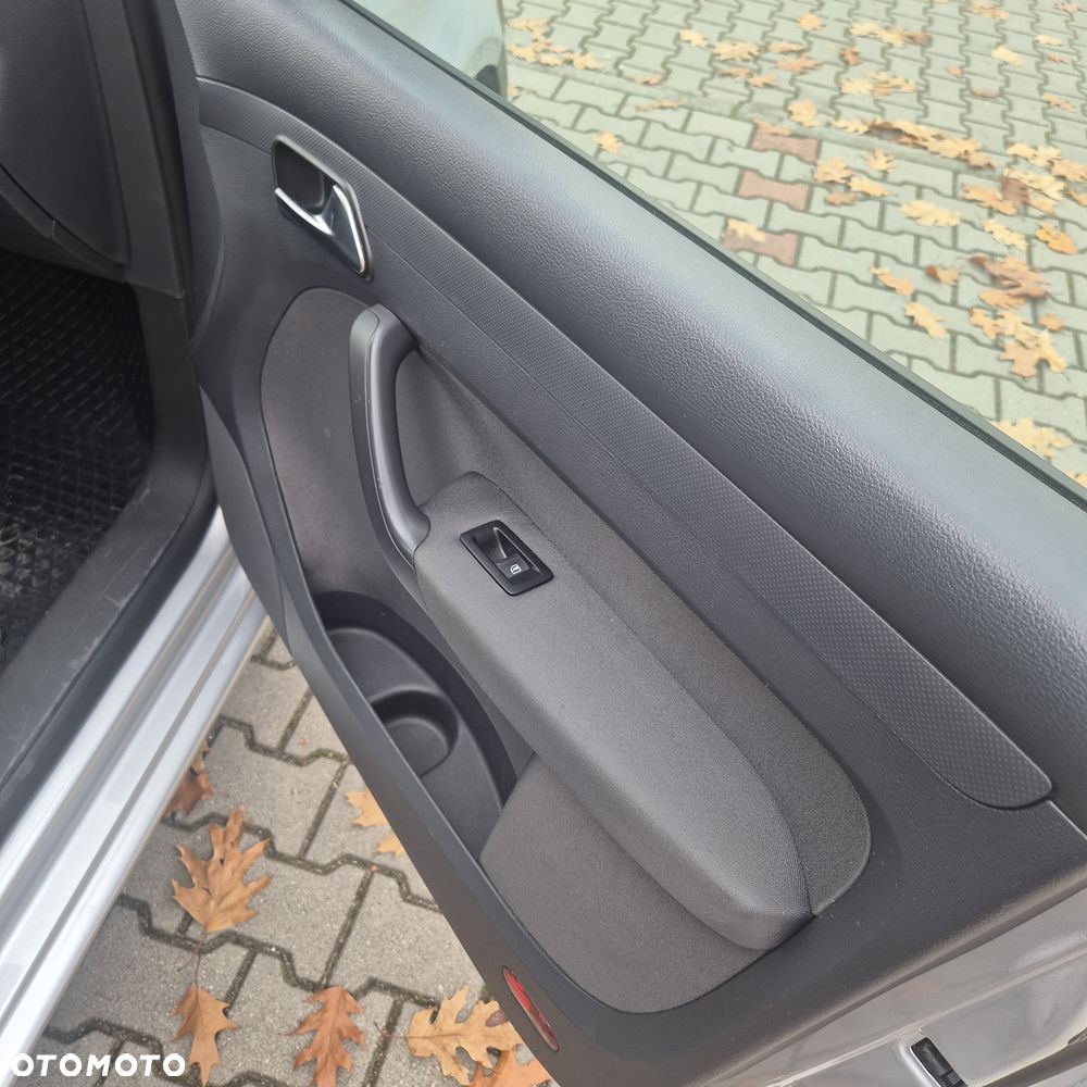 Volkswagen Caddy - 21