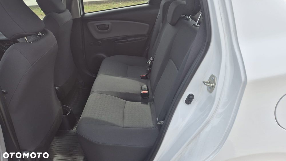 Toyota Yaris 1.5 Active - 13