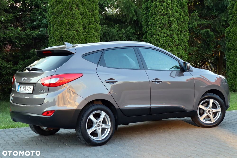 Hyundai ix35 1.6 2WD Fifa World Cup Edition - 15